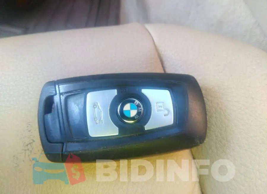 WBA3A5G50FNS82464 Photo# 11