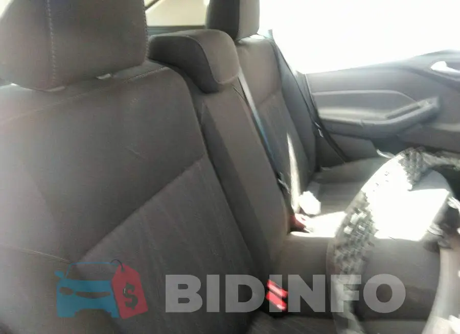 1FADP3K23GL329092 Photo# 8