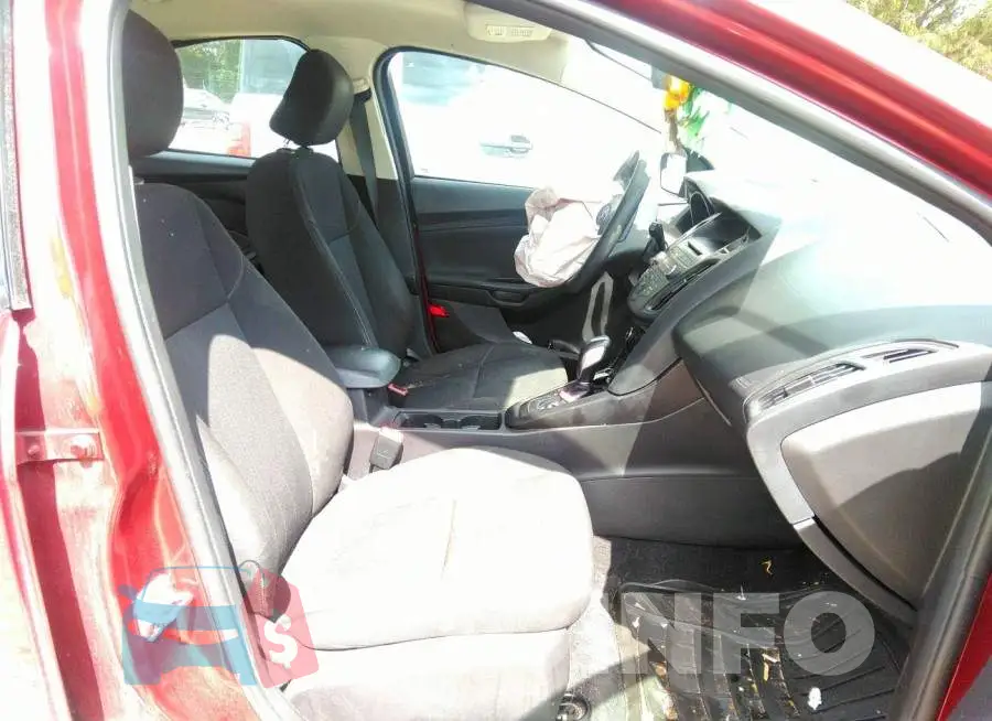 1FADP3K27FL215420 Photo# 5
