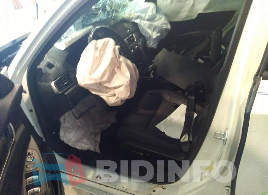 1HGCV2F37MA005094 Photo# 5