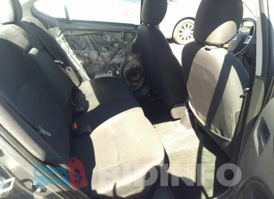 ML32F3FJ5KHF17815 Photo# 8