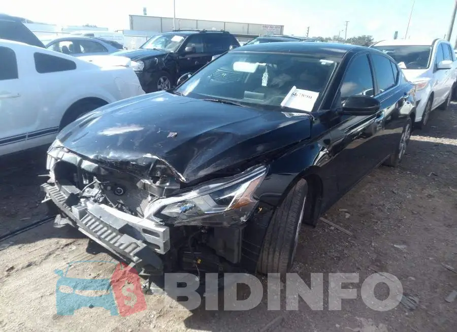 1N4BL4BV1LC181201 Photo# 2