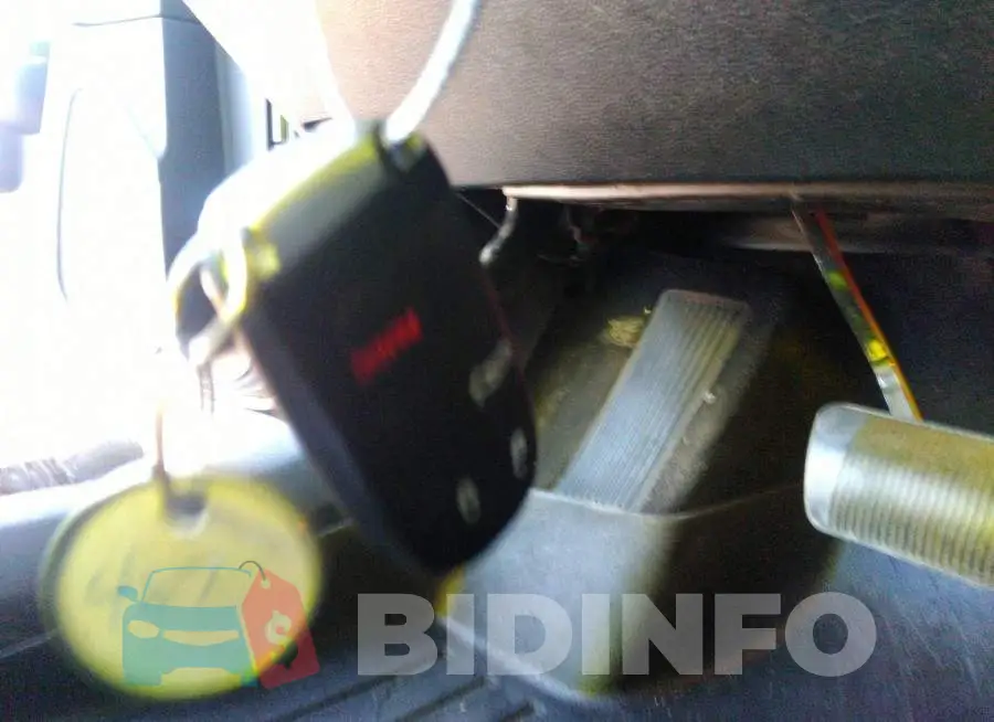 2C3CDXKT4KH622749 Photo# 11