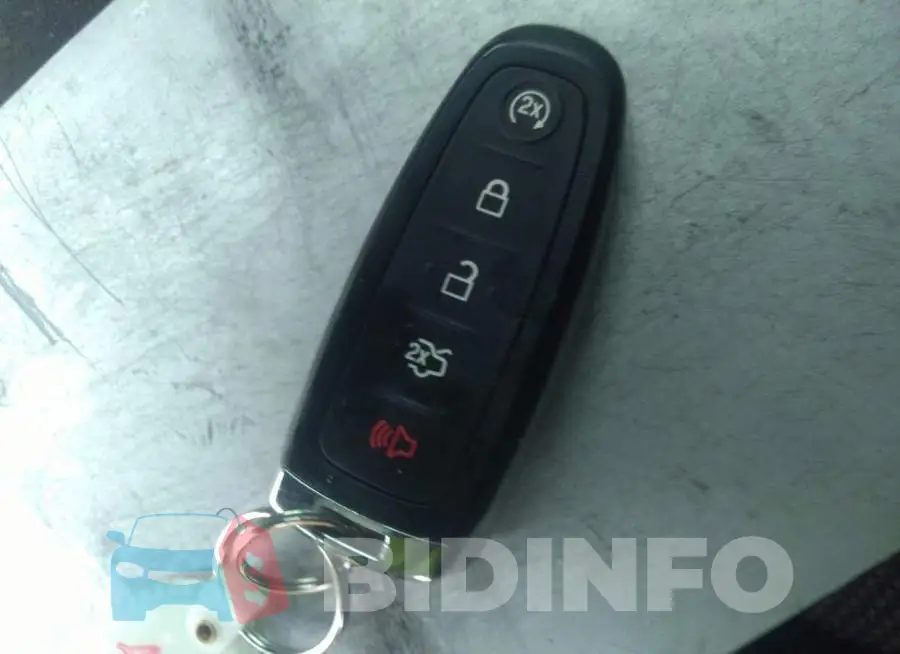 1FAHP2E85JG140715 Photo# 11