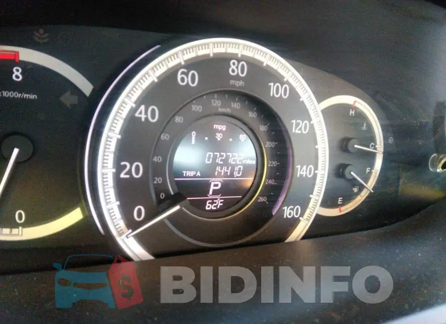 1HGCR2F77FA170475 Photo# 7