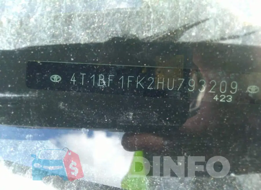 4T1BF1FK2HU793209 Photo# 9