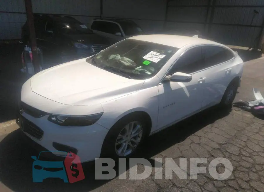 1G1ZD5ST5JF232102 Photo# 2
