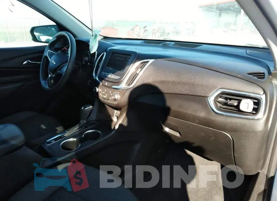 2GNAXUEV1K6164113 Photo# 5