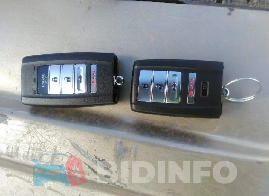 19UUB3F56FA008933 Photo# 11