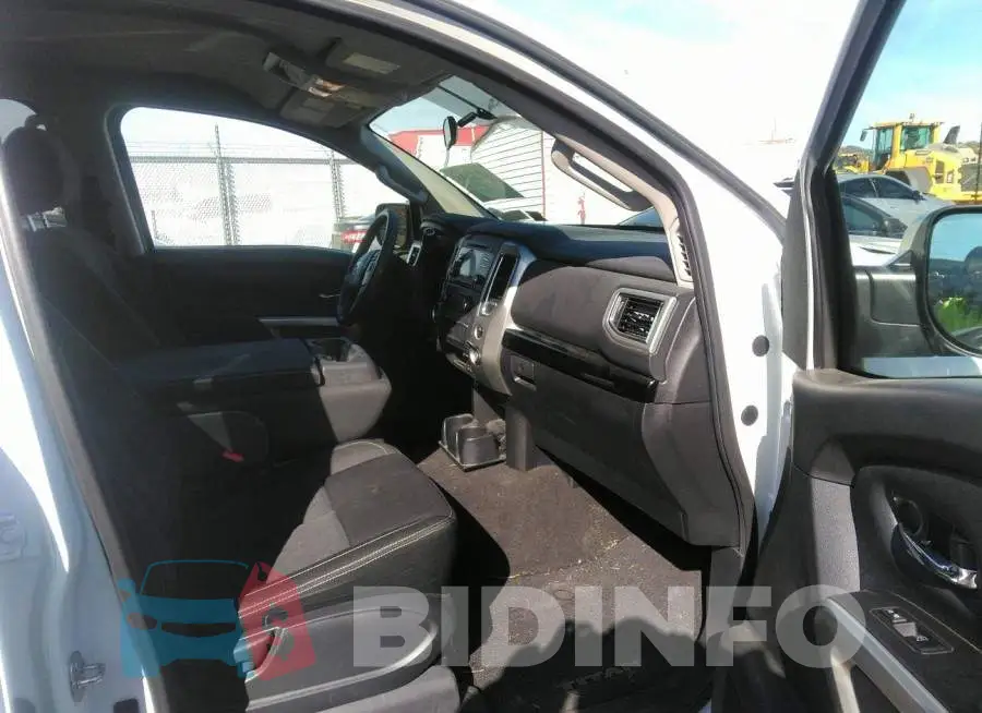1N6AA1EJ8JN501907 Photo# 5