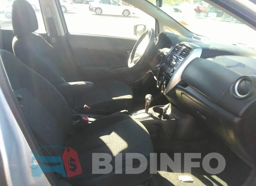 3N1CE2CP6FL390006 Photo# 5