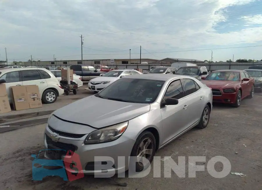 1G11B5SLXFF188334 Photo# 2