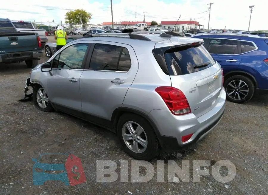 KL7CJLSB2KB858875 Photo# 3