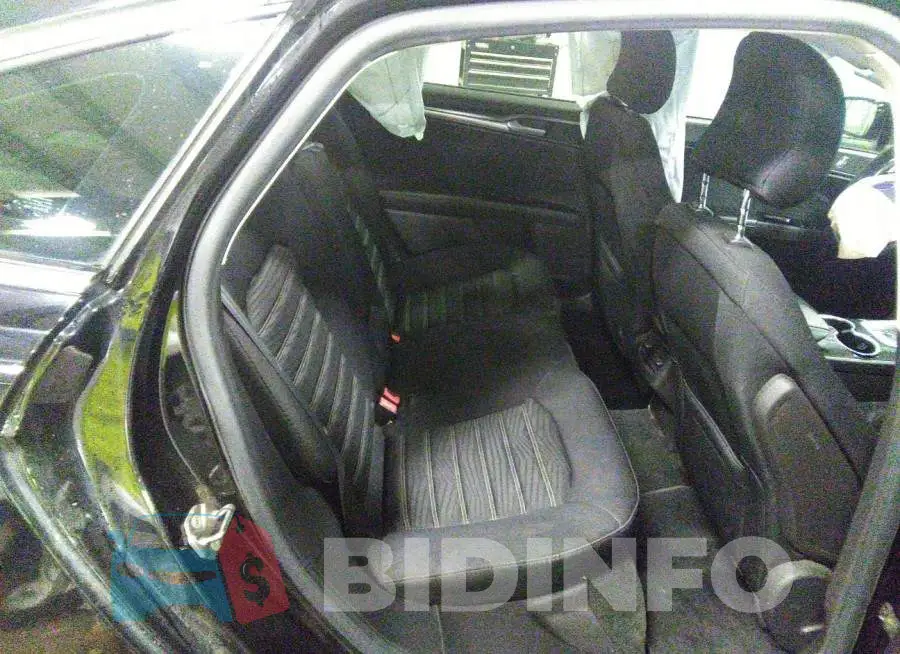 3FA6P0H78GR313272 Photo# 8