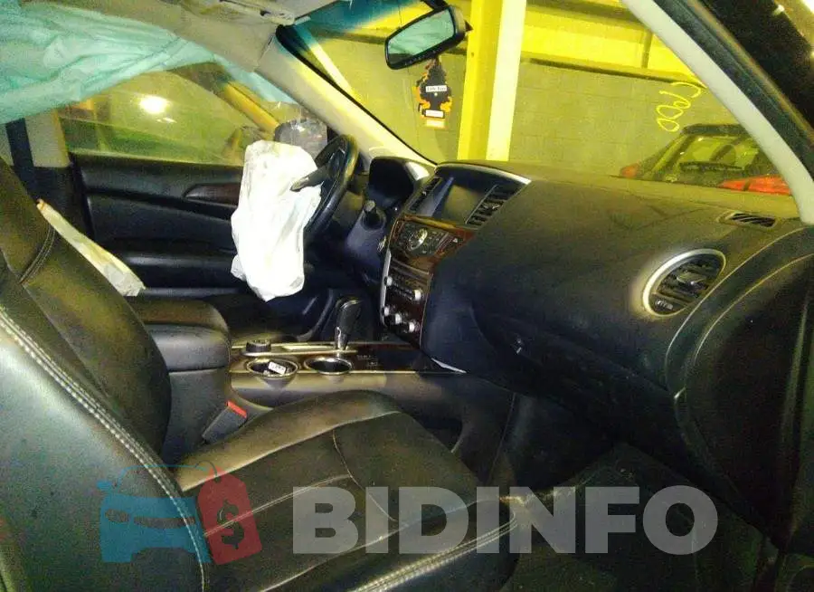 001AR2MM2FC664273 Photo# 5
