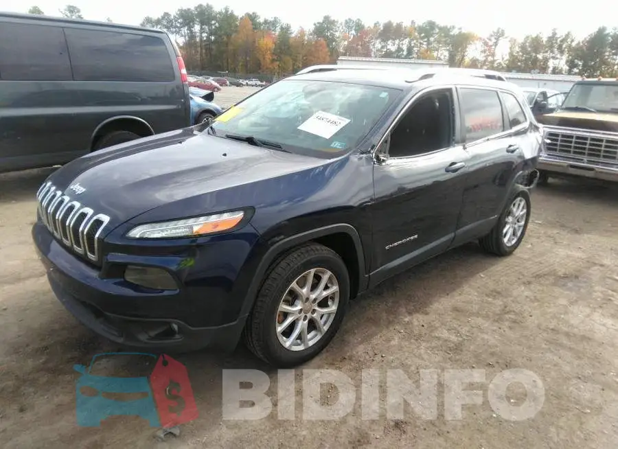 1C4PJLCB8FW566472 Photo# 2