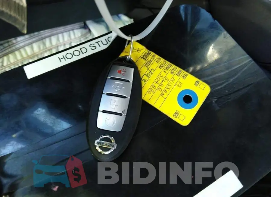 3N1CP5CU3KL504880 Photo# 11