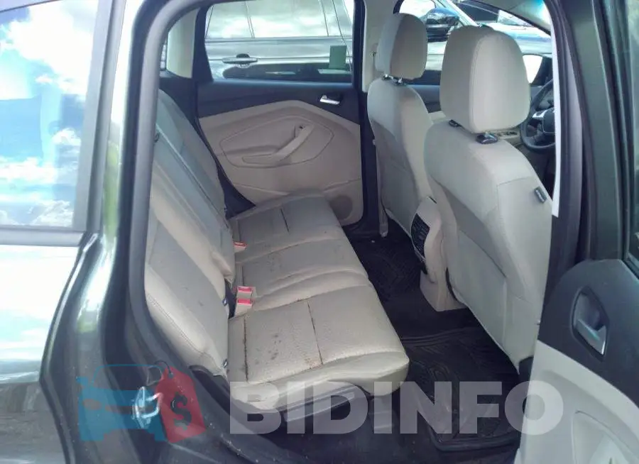 1FADP5EU4HL107607 Photo# 8