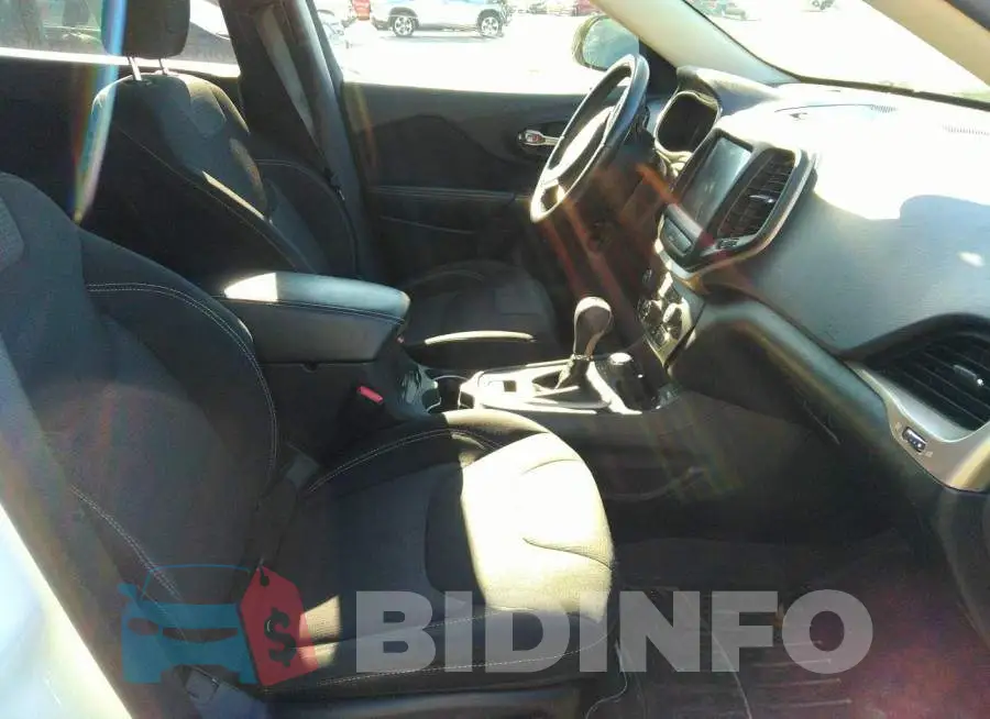 1C4PJMCB8FW556868 Photo# 5