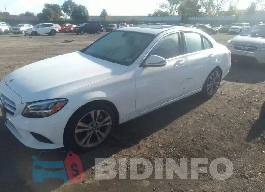 55SWF8DB1KU289797 Photo# 2