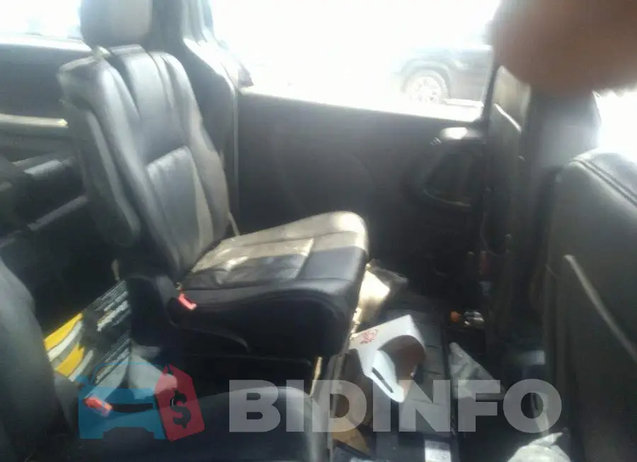 2C4RDGEG9GR201633 Photo# 8