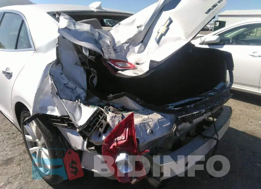 1G11F5SLXFF202298 Photo# 6
