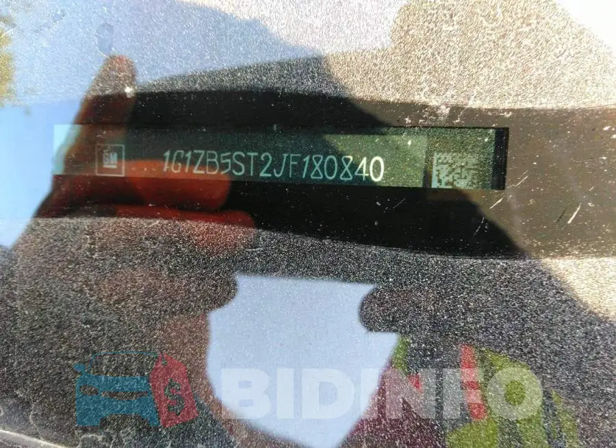 1G1ZB5ST2JF180840 Photo# 9