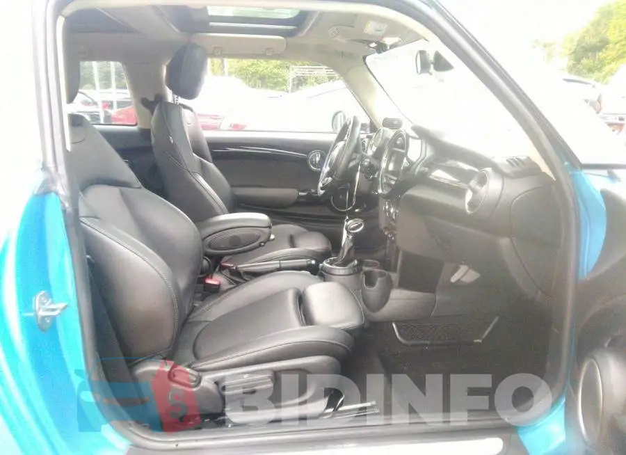 WMWXP7C53F2A41021 Photo# 5