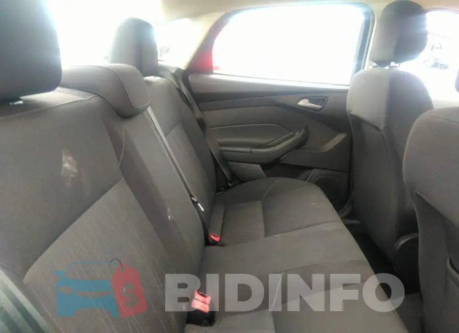 1FADP3FE9JL200088 Photo# 8