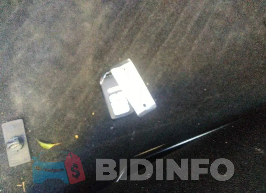 19XFC2F76GE220262 Photo# 11