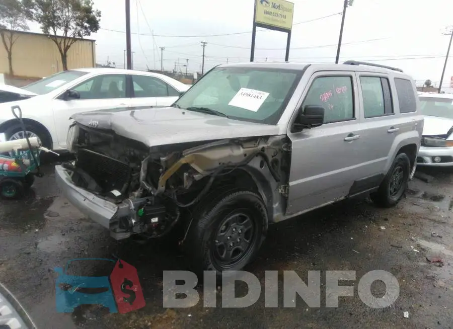 1C4NJPBB3GD574931 Photo# 2