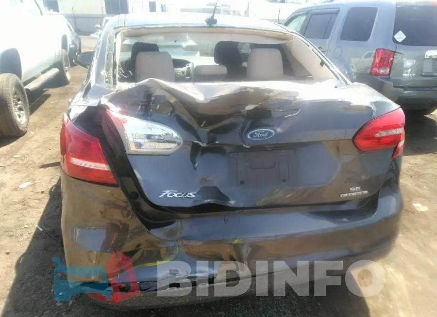1FADP3F22FL230921 Photo# 6