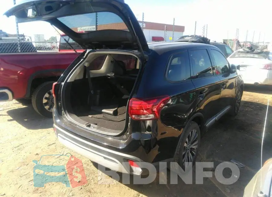 JA4AD3A33KZ050547 Photo# 4