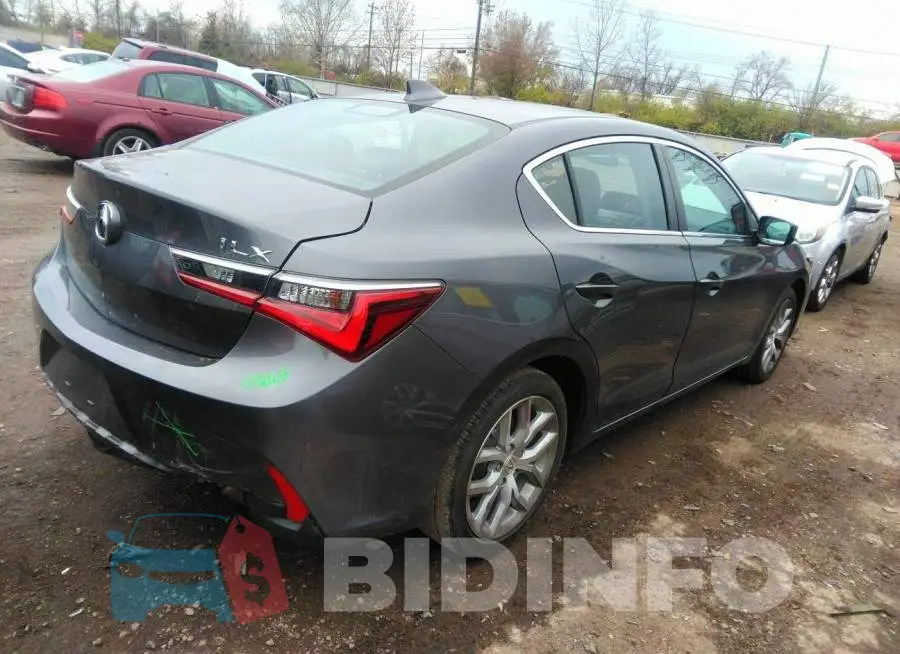 19UDE2F32KA011449 Photo# 4