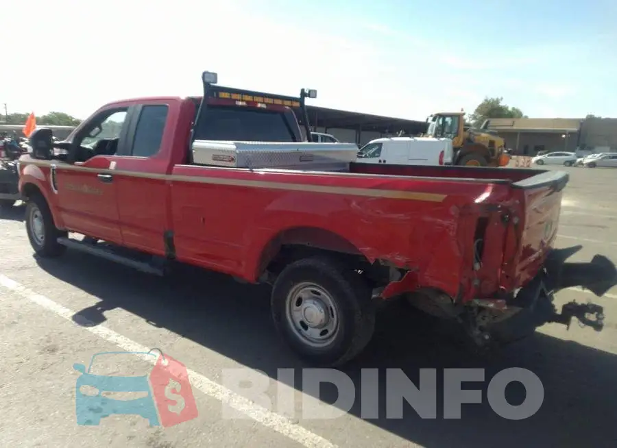 1FT7X2A68JEC28406 Photo# 3