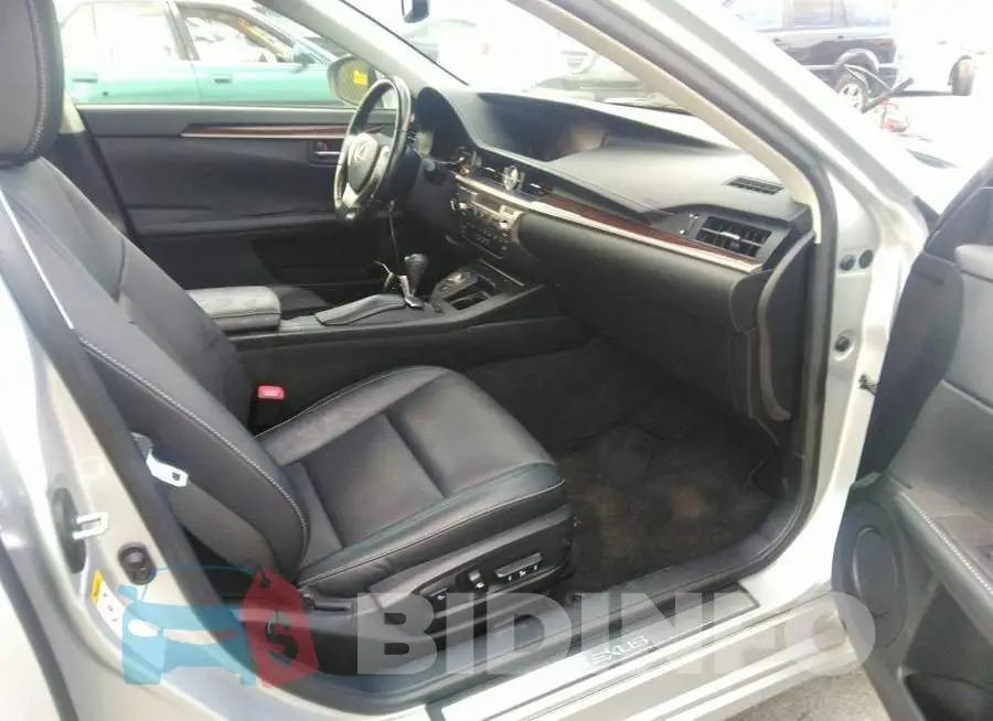 JTHBK1GG3F2193896 Photo# 5
