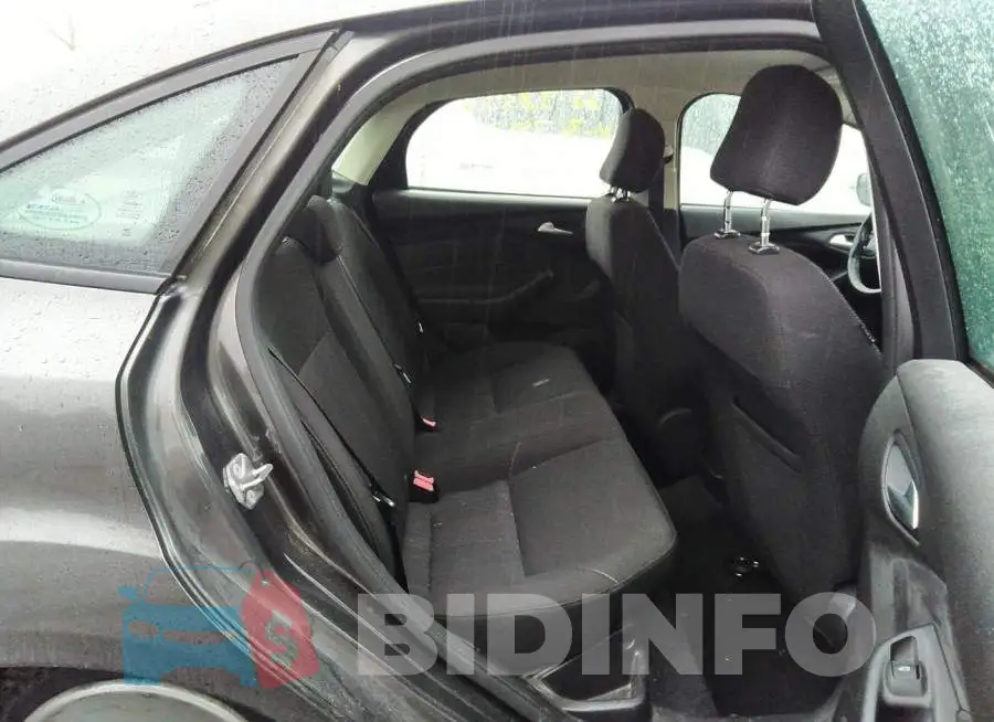 1FADP3F25FL367562 Photo# 8