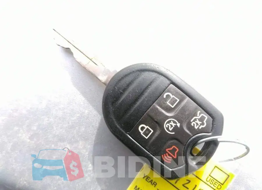 1FAHP2E88GG149210 Photo# 11
