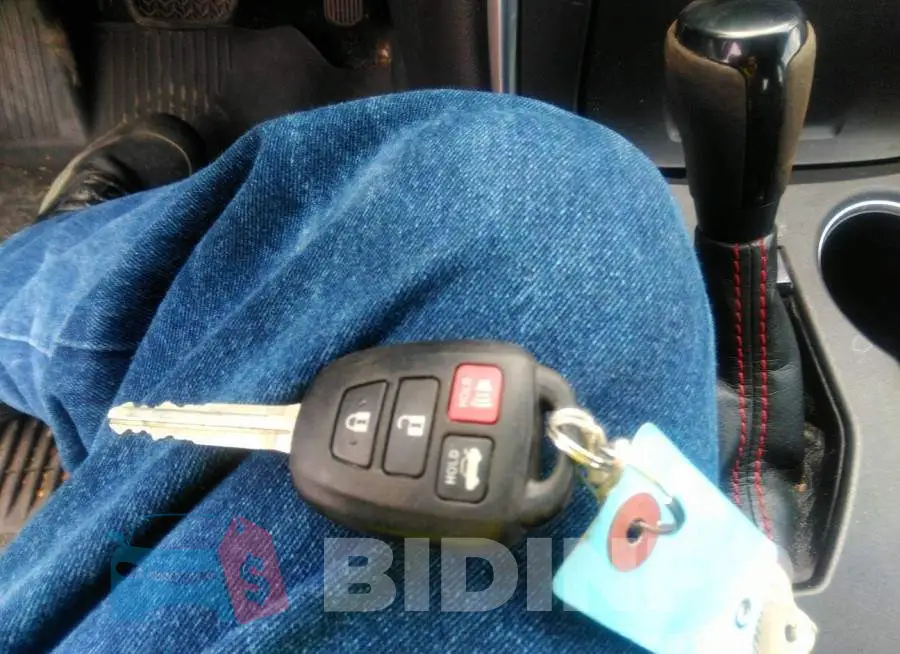4T1BF1FK2HU316280 Photo# 11