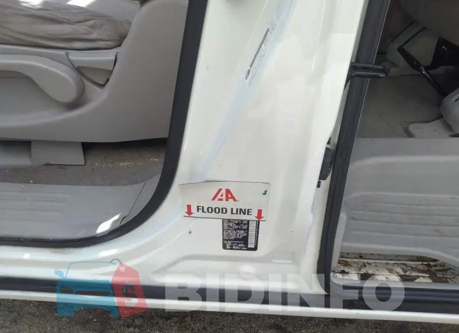 JN8AE2KPXG9151773 Photo# 6