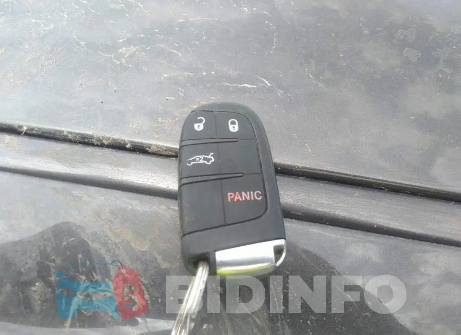 2C3CDZAG1GH158181 Photo# 11