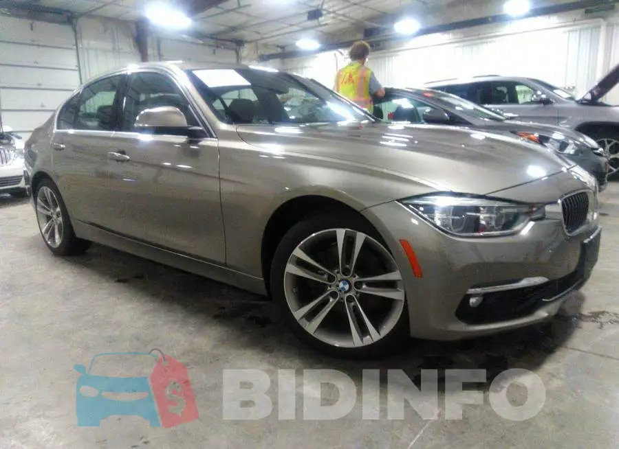 WBA8E3G52GNT80556 Photo# 1