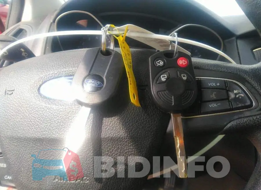 1FADP3F2XGL360382 Photo# 11