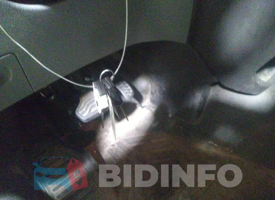 1FTYR2YM2JKB09951 Photo# 11