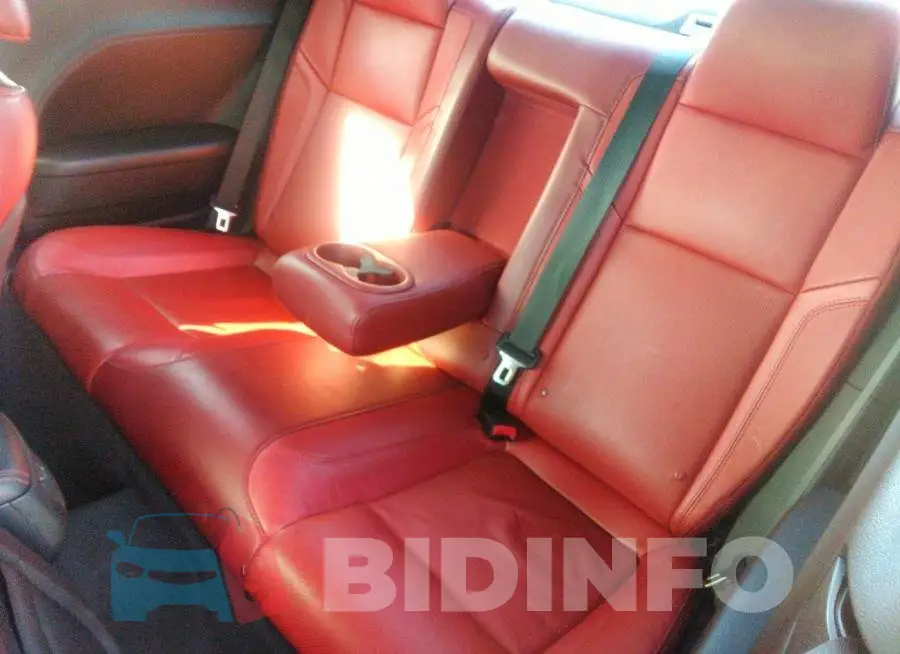 2C3CDZBG8FH707582 Photo# 8