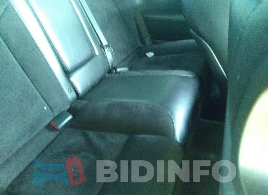 2C3CDZFJXKH570953 Photo# 8