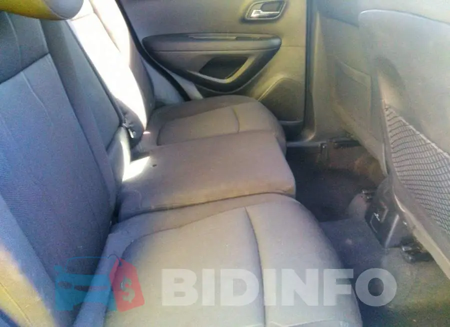 KL7CJLSB4FB103569 Photo# 8