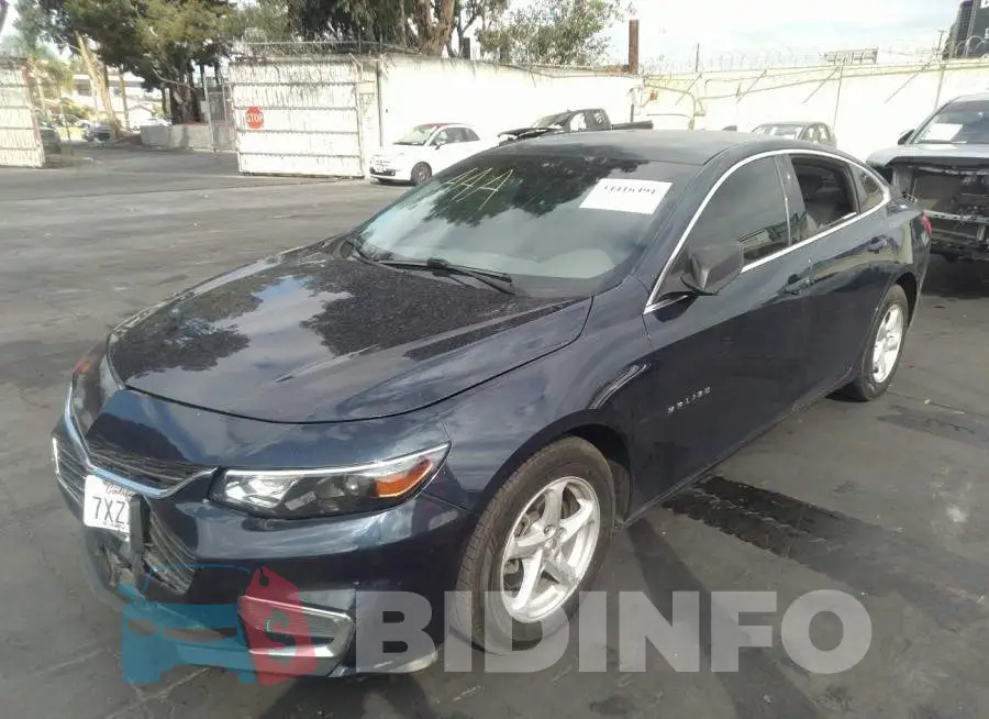 1G1ZB5ST9HF266043 Photo# 2