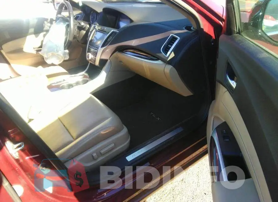 19UUB2F37GA008286 Photo# 5