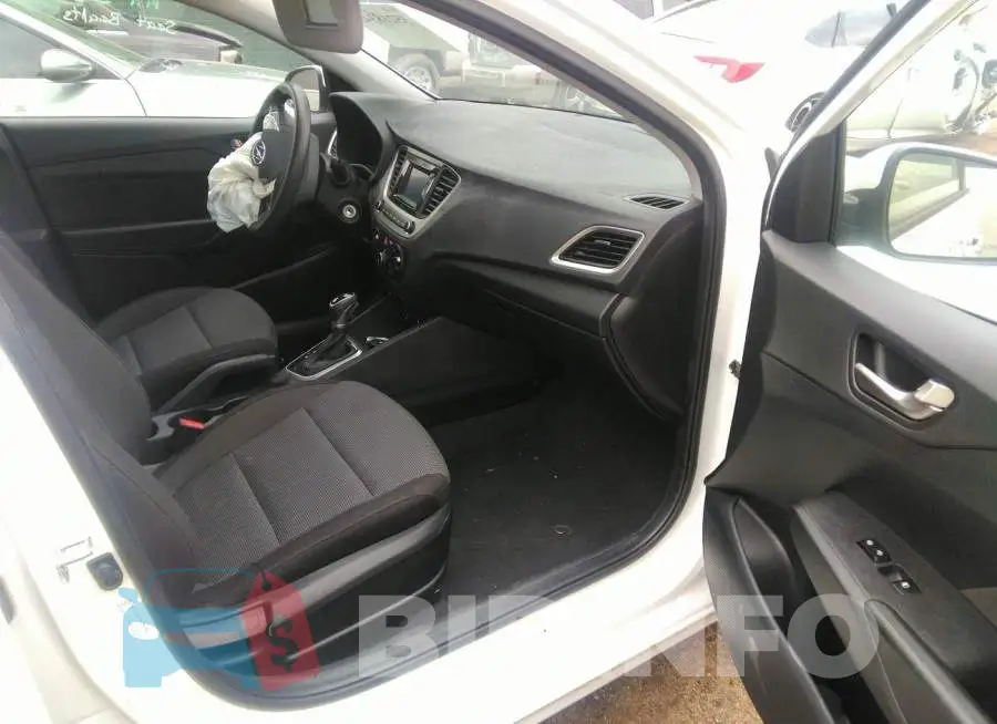 3KPC24A65ME129916 Photo# 5